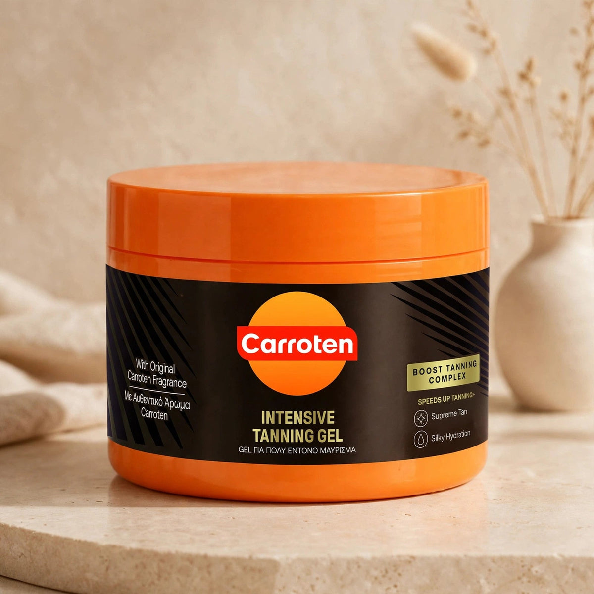 Carroten Intensive Tanning Gel jar in a warm beige studio