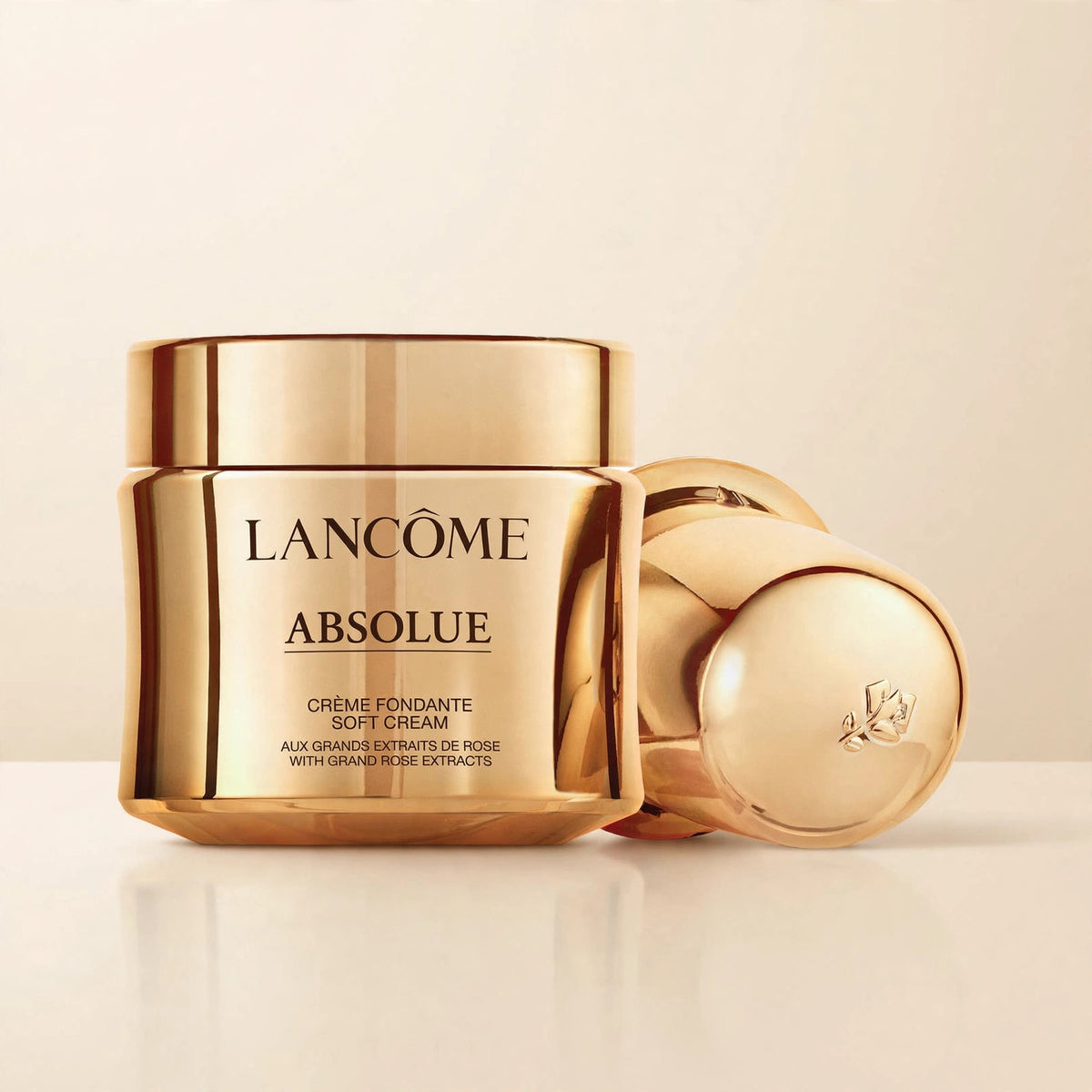 Lancôme Absolue Soft Cream in cream studio setting