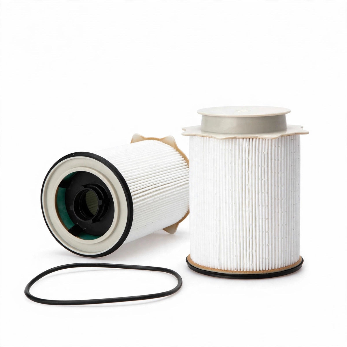 FleetGuard FS53000 fuel water separator, detail view