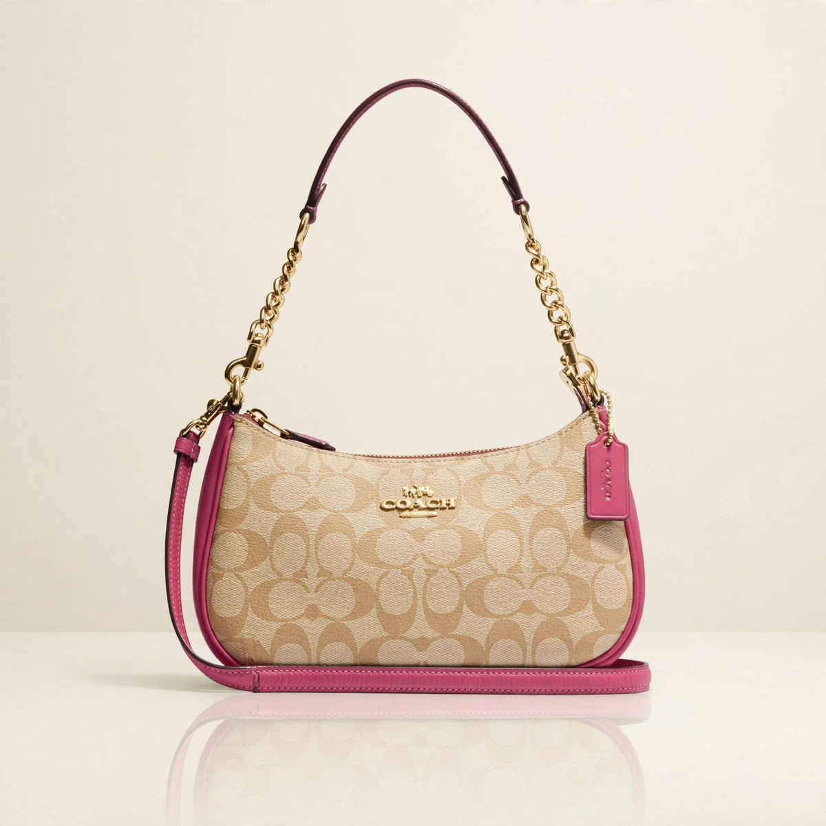 Coach Teri Shoulder Bag in signature canvas in a cream studio