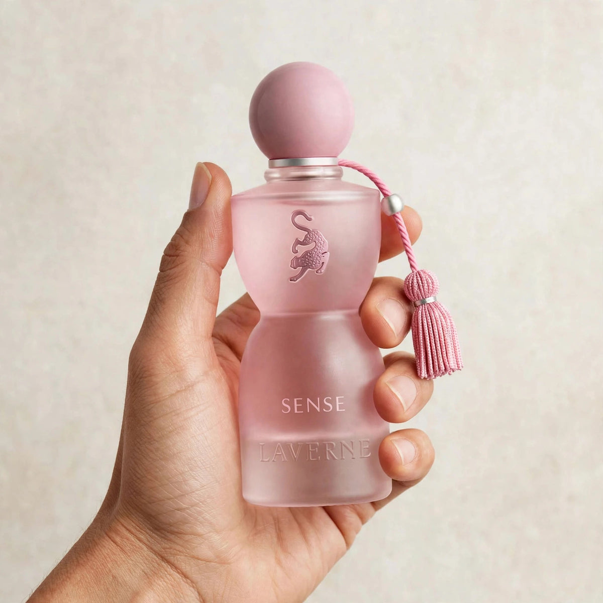 Laverne Sense Eau de Parfum 100ml / 3.4oz for Unisex — hand shot