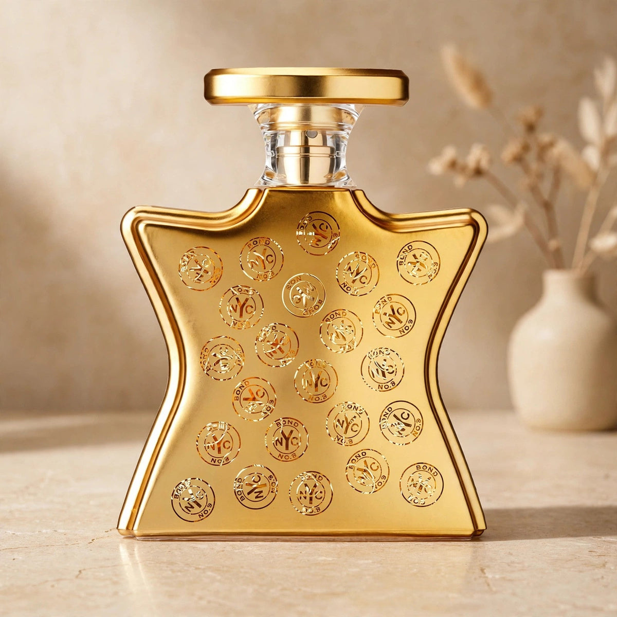 Bond No. 9 New York Signature Eau de Parfum 100ml / 3.3oz — Warm beige studio set