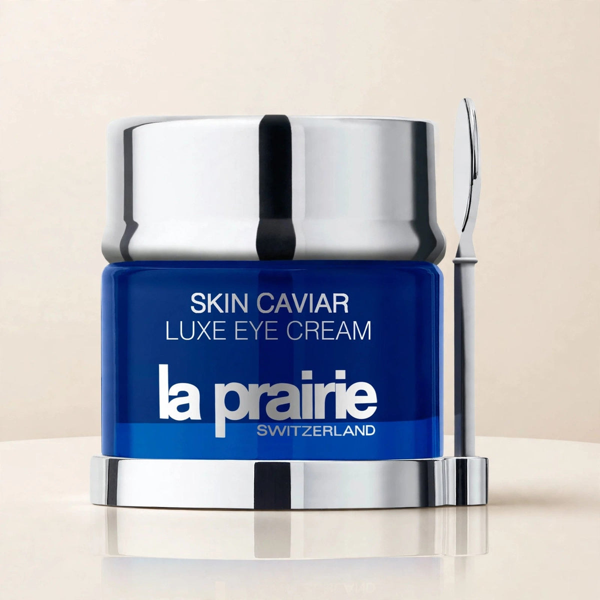 La Prairie Skin Caviar Luxe Eye Cream — lifestyle image