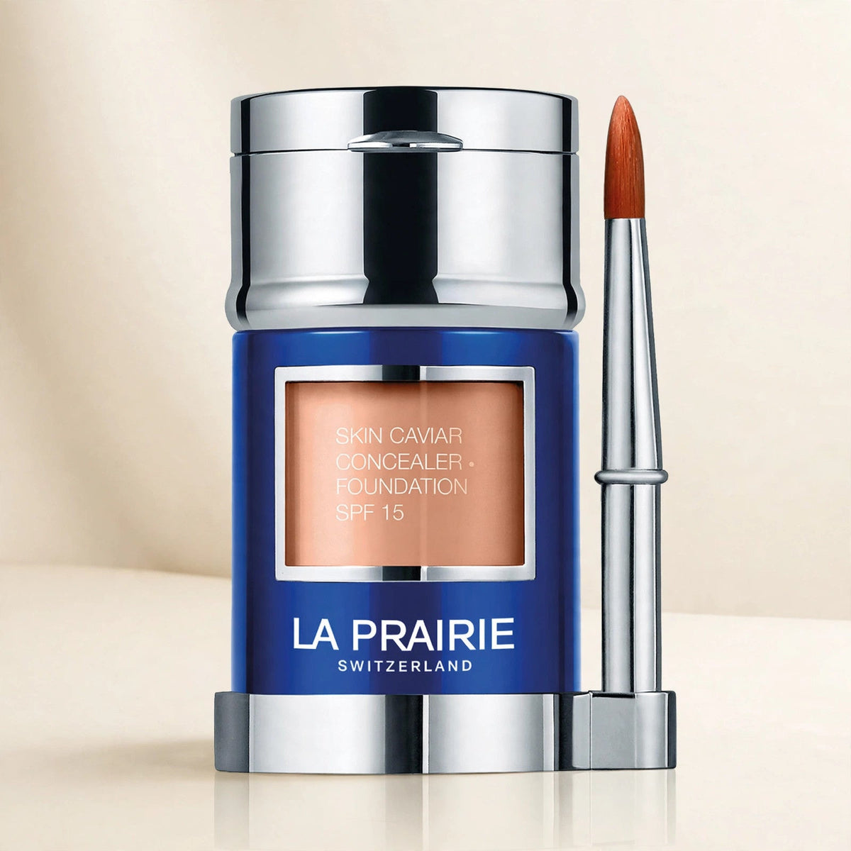 La Prairie Skin Caviar Concealer Foundation SPF 15 — studio image