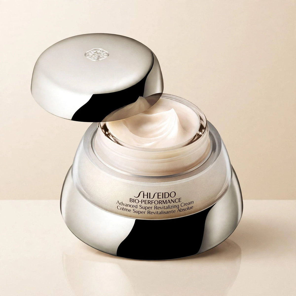 Shiseido Bio-Performance Advanced Super Revitalizing Cream – 50ml — lifestyle photo