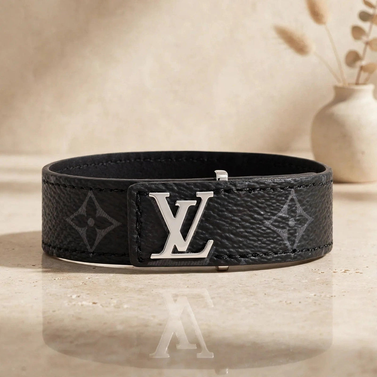 Louis Vuitton LV Slim bracelet in warm beige studio
